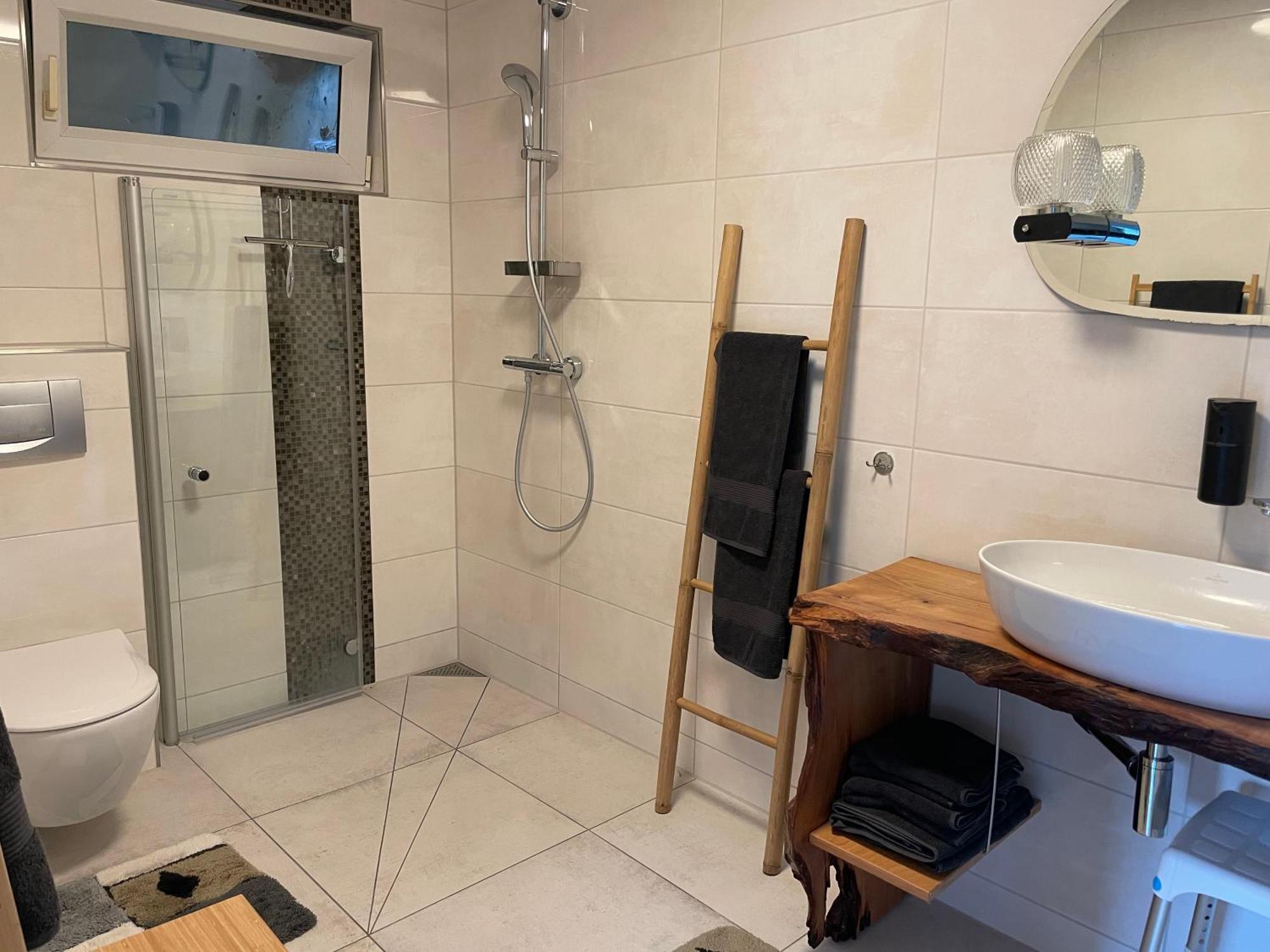 Ferienwohnung -Schwalbe Attendorn Kültér fotó